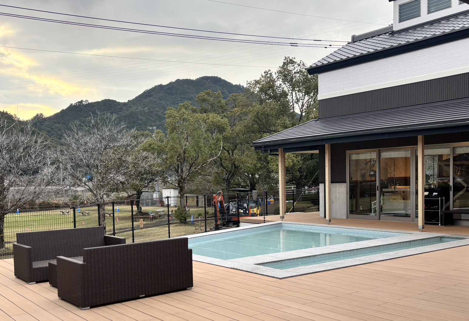 わんこ日和 犬用プールと足湯